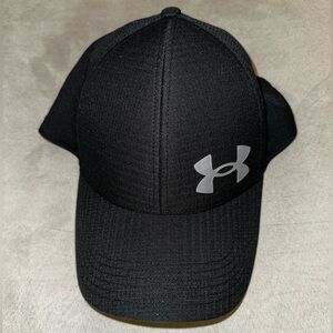Under Armour Fitted Hat MD/LG